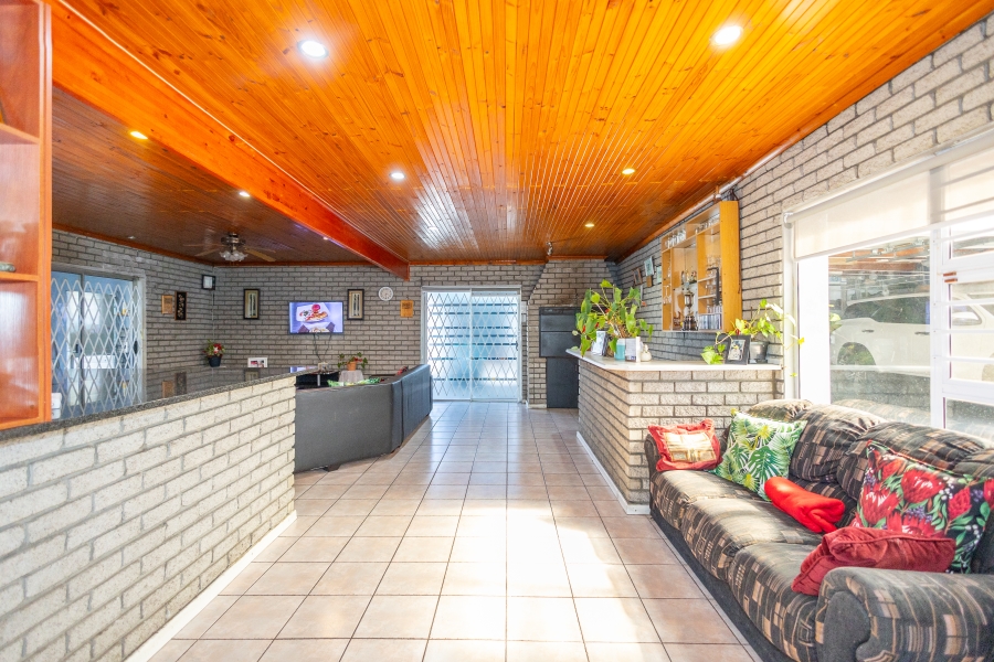 3 Bedroom Property for Sale in Richmond Estate Western Cape